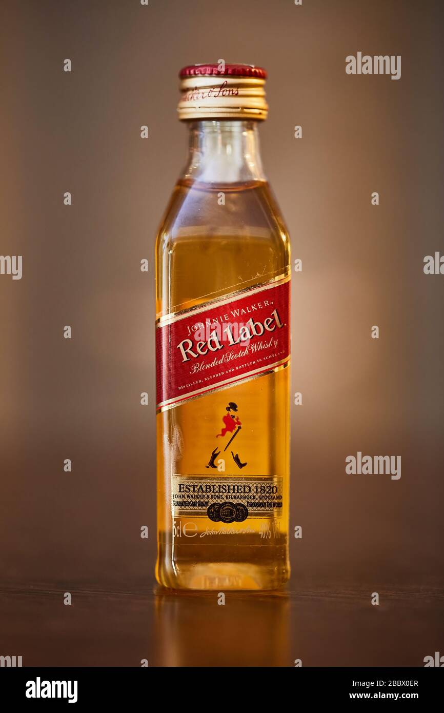 Absolut Wodka kleine Flasche Stockfoto