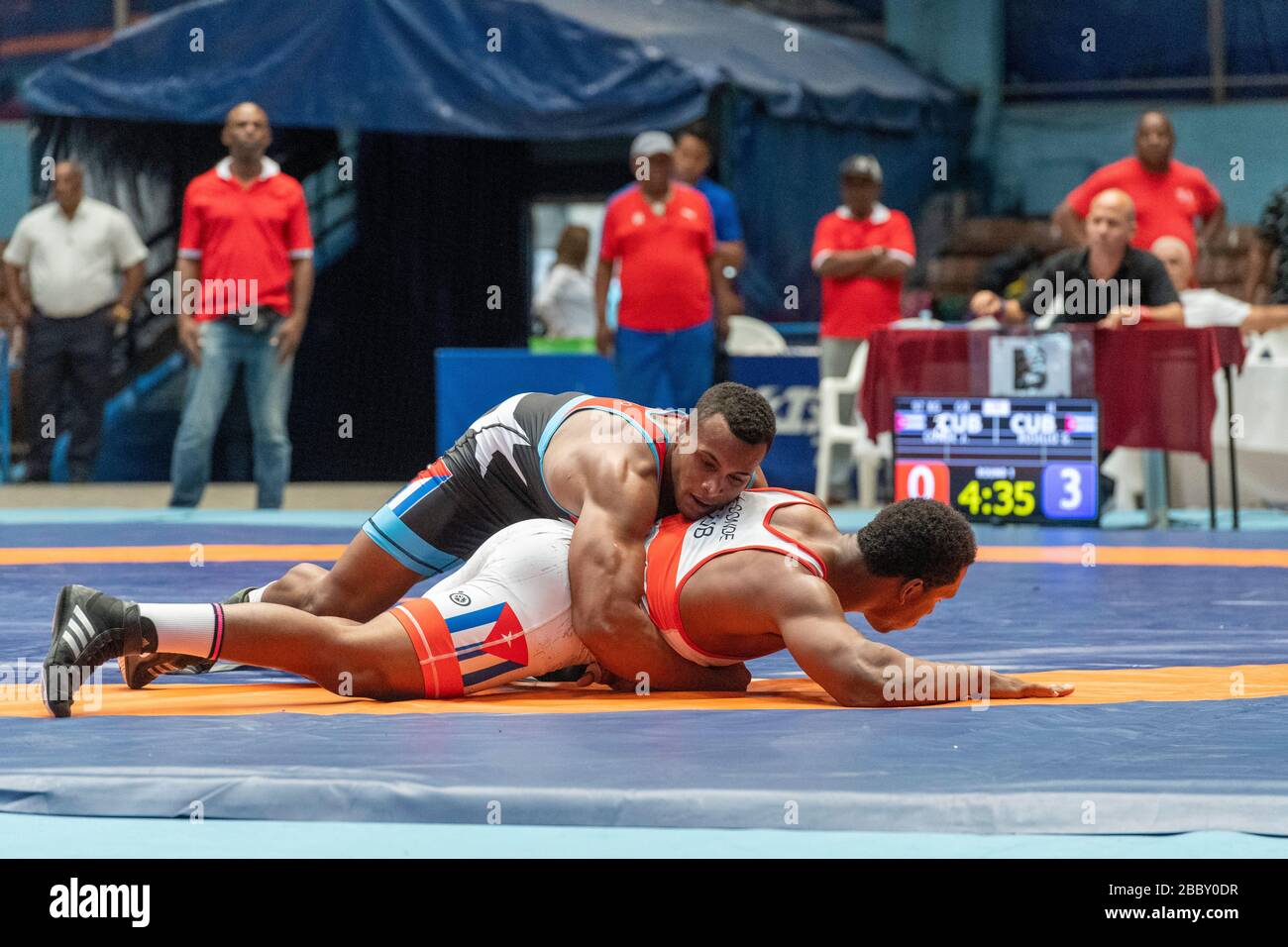 Wrestler im Stadion Ciudad Deportiva (Stadt des Sports), Havanna Stockfoto