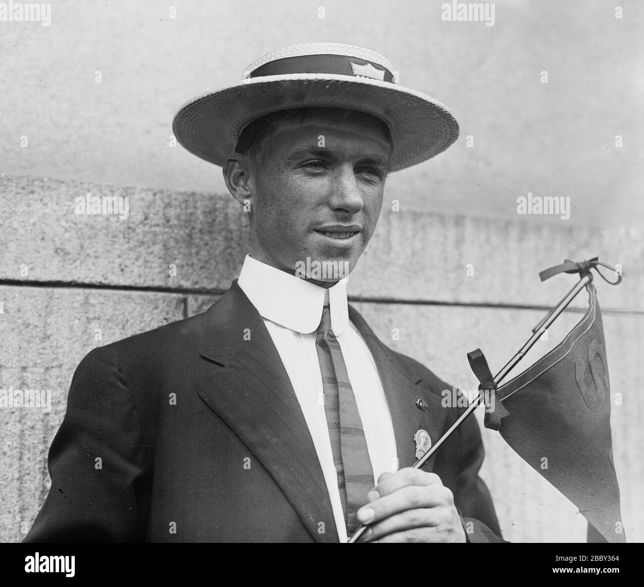 Gaston M. Strobino (1891-1968), ein schweizerischstämmiger US-Athlet, der bei den Olympischen Spielen 1912 in Ca die Bronzemedaille im Marathonlauf gewann. 1910-1915 Stockfoto