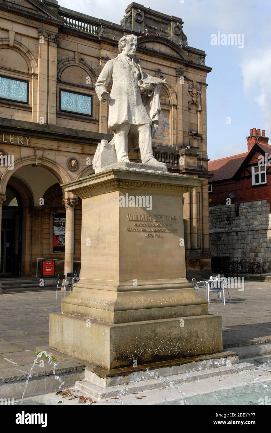 Die Statue von William Etty, R.A, der im Jahr 184 zum Royal Academician gewählt wurde. Er wurde im Jahr 1797 geboren und starb im Jahr 1849. Die Statue steht vor dem Yor Stockfoto