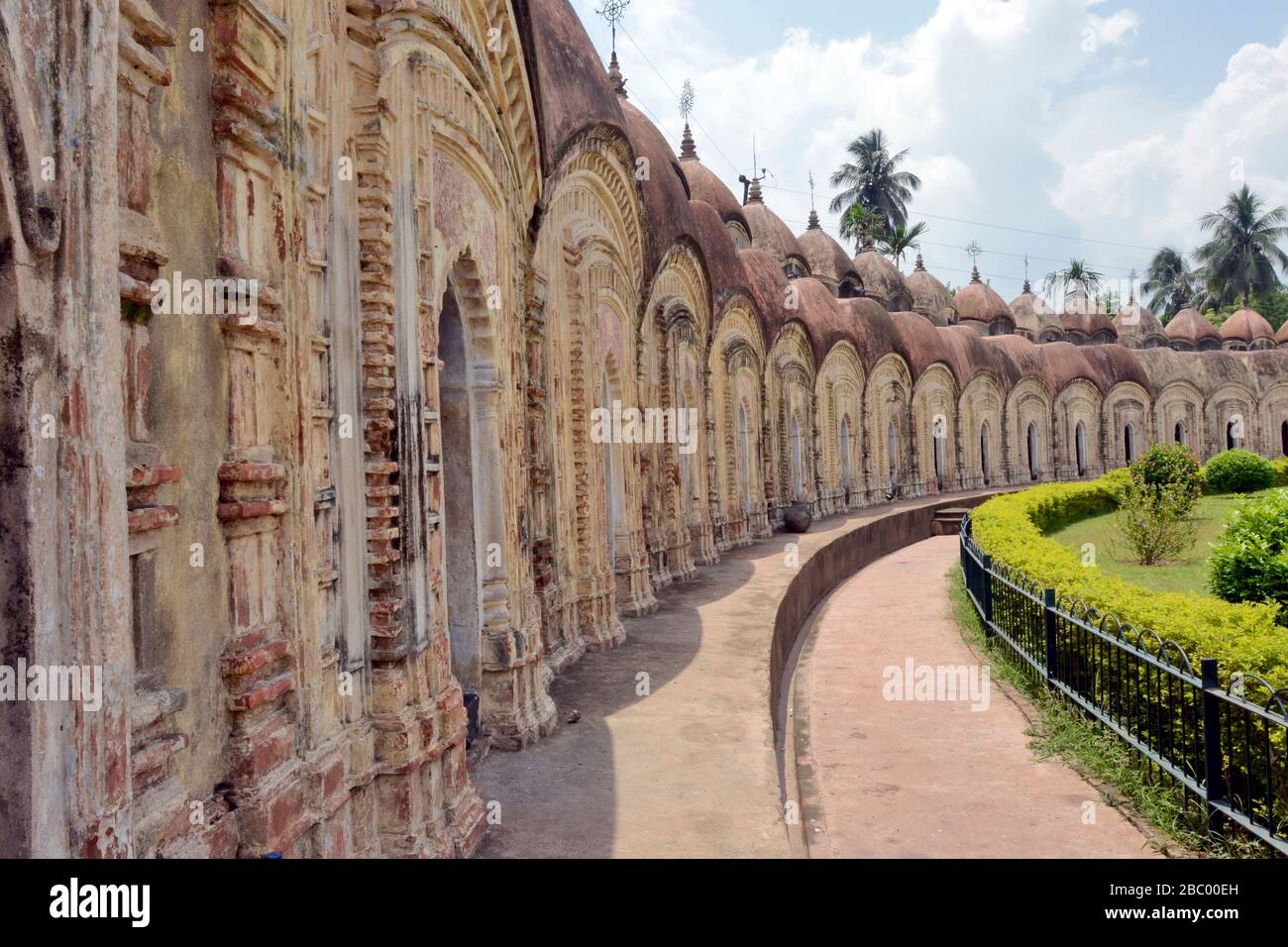 108 shiva templa am ambika Kana westbengalen Stockfoto