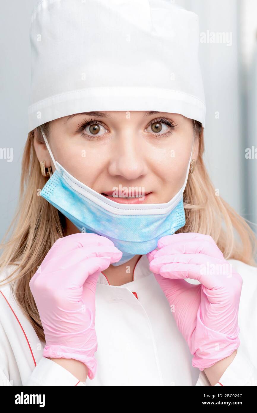 Die Krankenschwester Und Der Doktor Die Krankenschwester Und Der Doktor