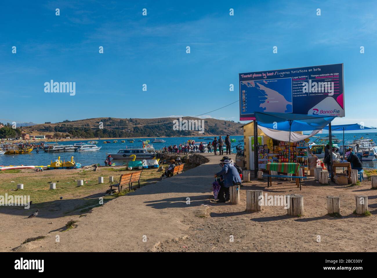 Strand von Copacabana, Titicacasee, Anden Mountains, Department La Paz, Bolivien, Lateinamerika Stockfoto Strand von Copacabana, Titicacasee, Anden Mountains, Department La Paz, Bolivien, Lateinamerika Stockfoto
