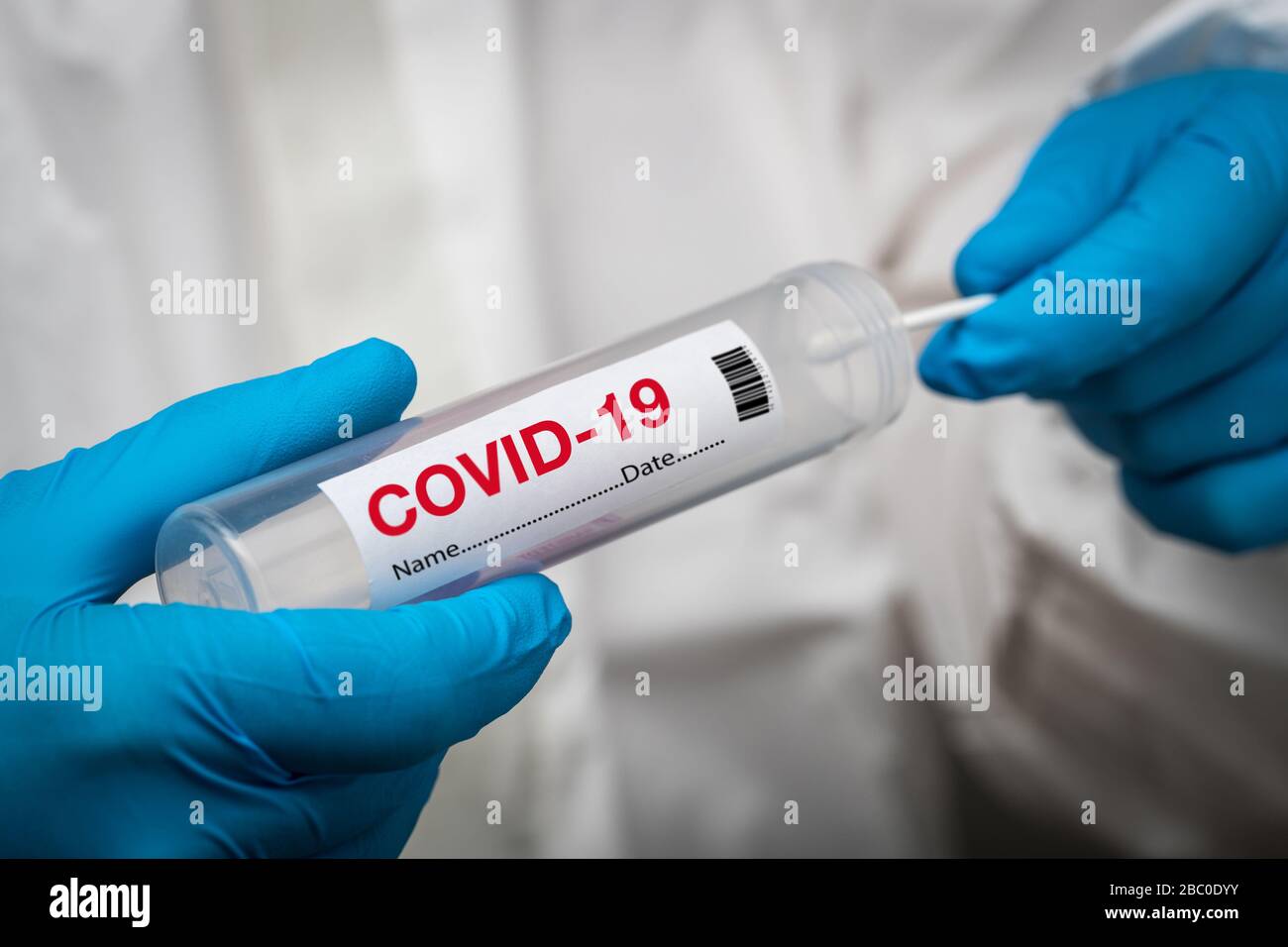 Covid-19-Abstrichtest. Stockfoto