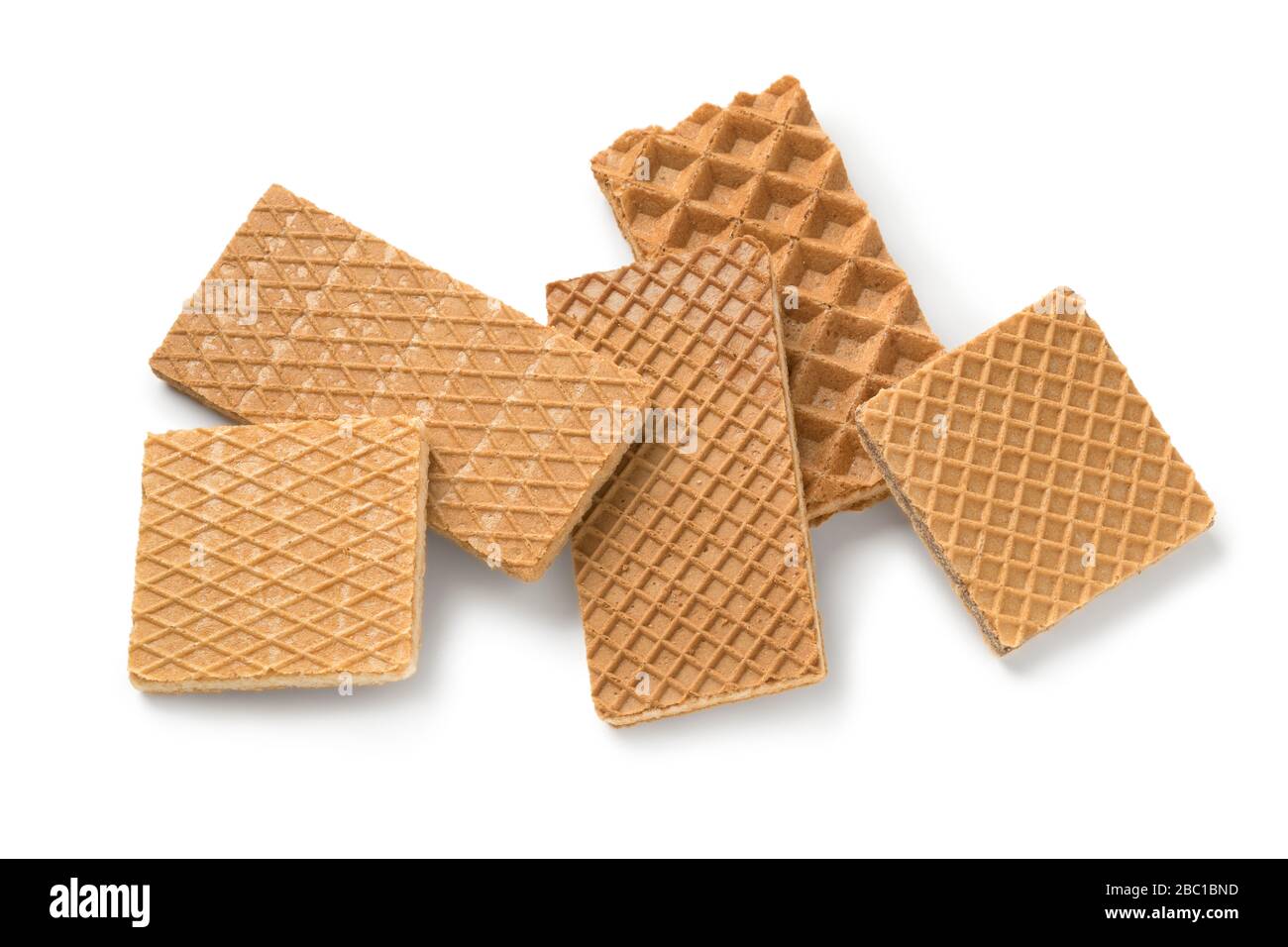 Eine Gruppe traditioneller holländischer Plätzchen namens "Wafeltje" wurde auf weißem Hintergrund isoliert Stockfoto
