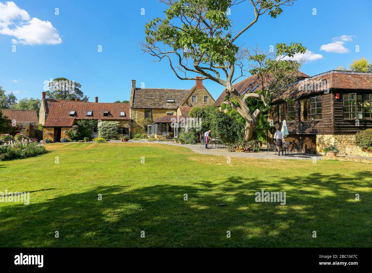 Cole Manor, ein englisches Landhaus, das einst ein Café im Freien war, Cole, Somerset, England, Großbritannien Stockfoto