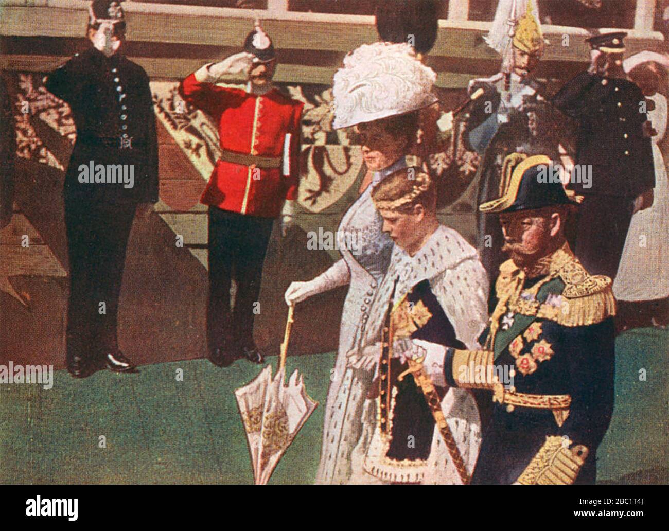 EDWARD VIII (1894-1972) bei seinem Amtsantritt als Prince of Wales 13. Juli 1911 in Begleitung seines Vaters George V. und seiner Mutter Mary of Teck Stockfoto