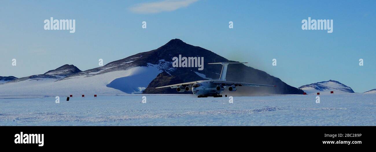 Antarktis - Union Glacier, Vinson Base Camp, der Südpol, Flugzeuge Stockfoto