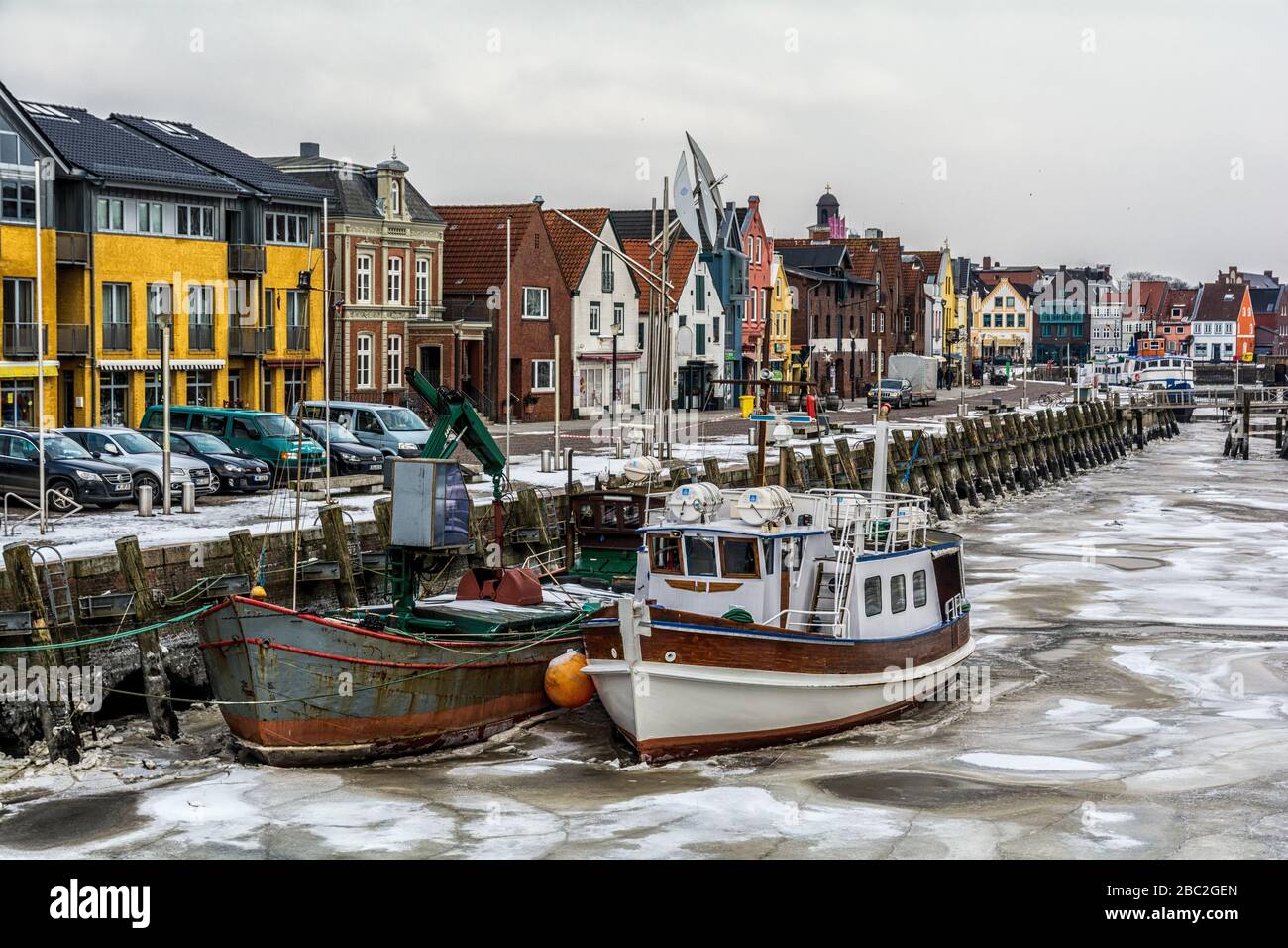 Der Hafen von Husum im Winter Stockfoto