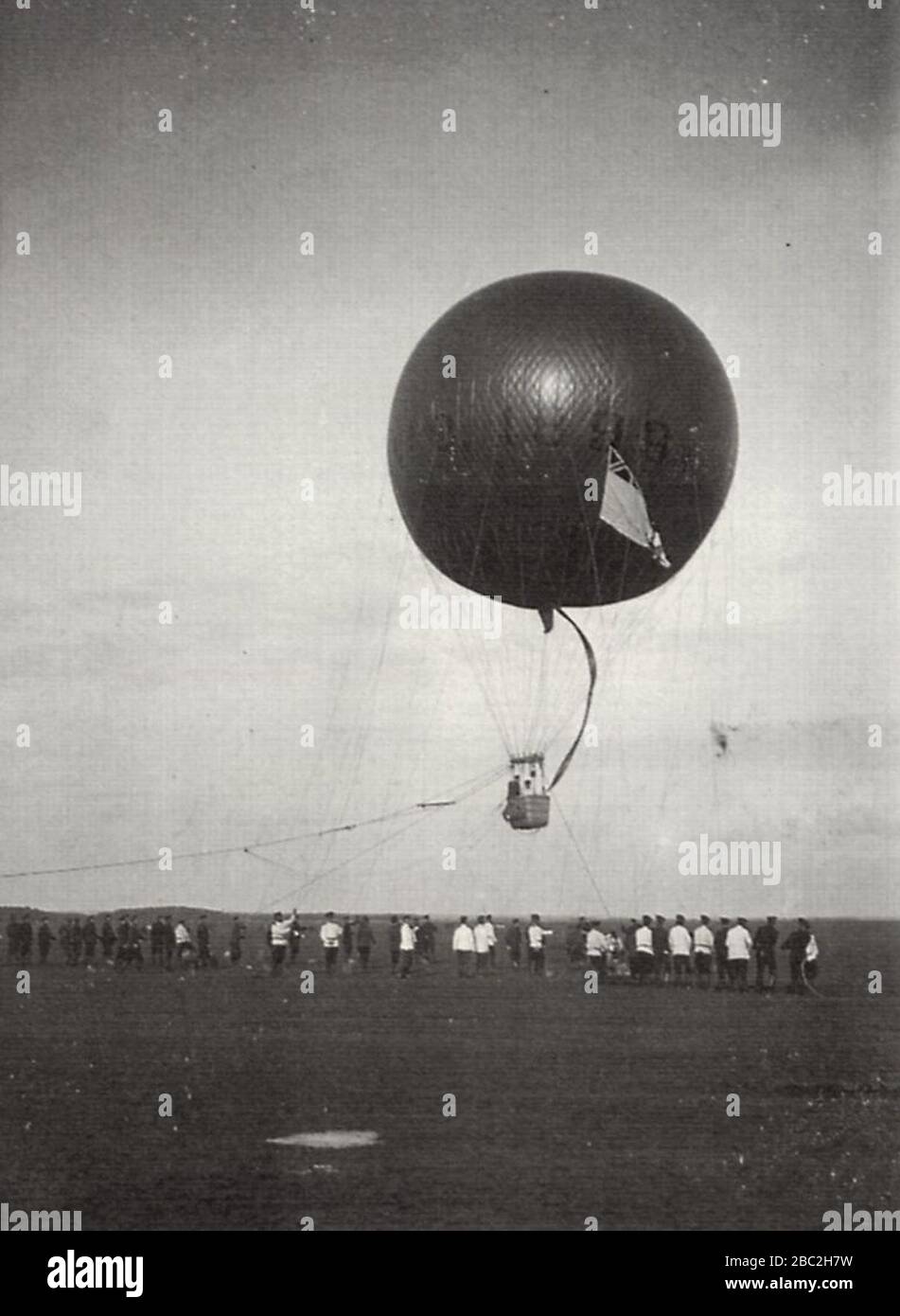 Gribov, M.N. - Aufstiege eines Fesselballons Stockfoto