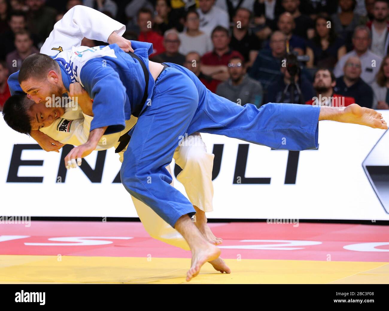 9. Feb 2020: Kentaro Iida aus Japan beim Grand Slam in Paris im Einsatz Stockfoto