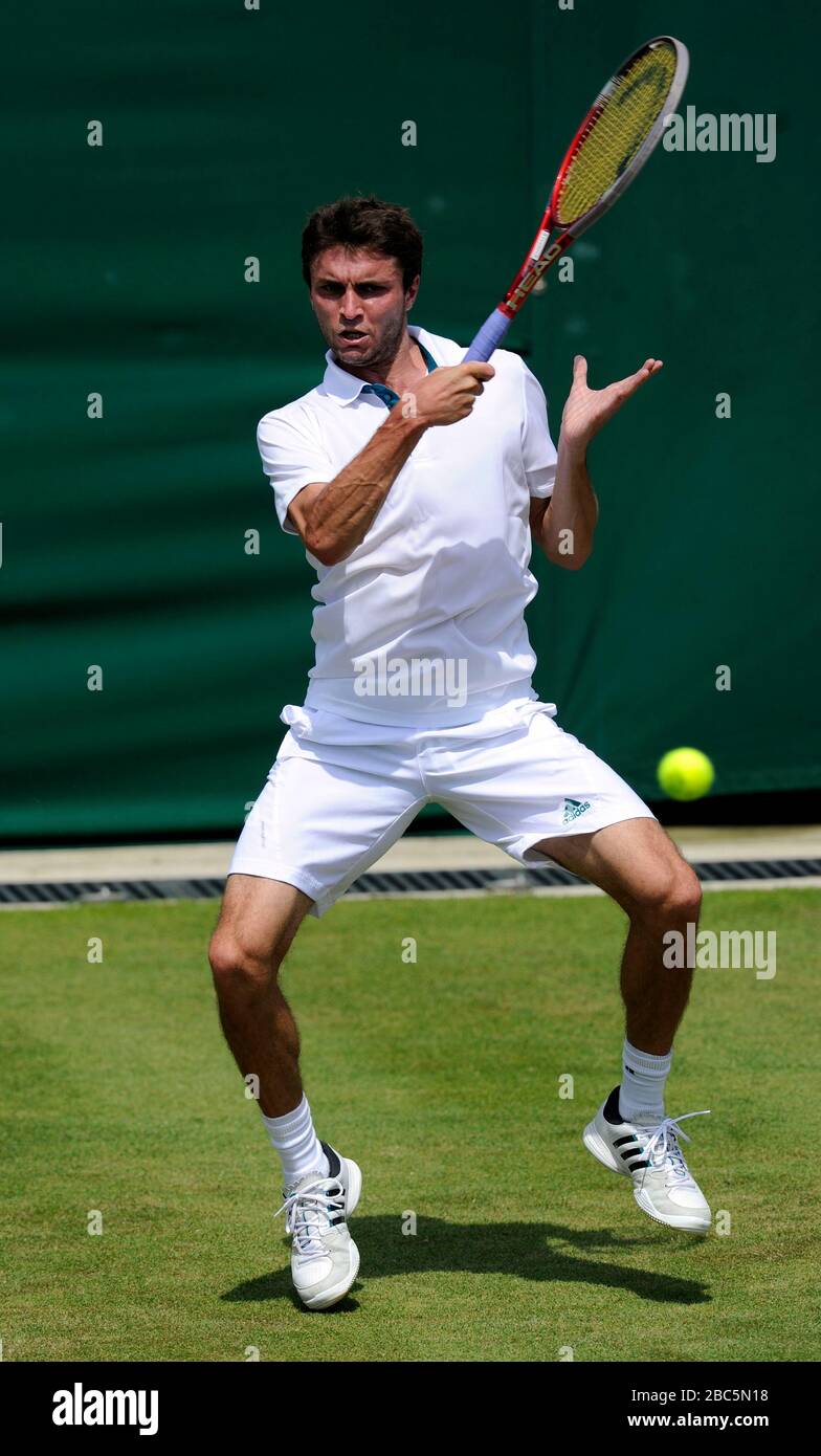 Frankreichs Gilles Simon im Einsatz gegen Belgoums Xavier Malisse Stockfoto