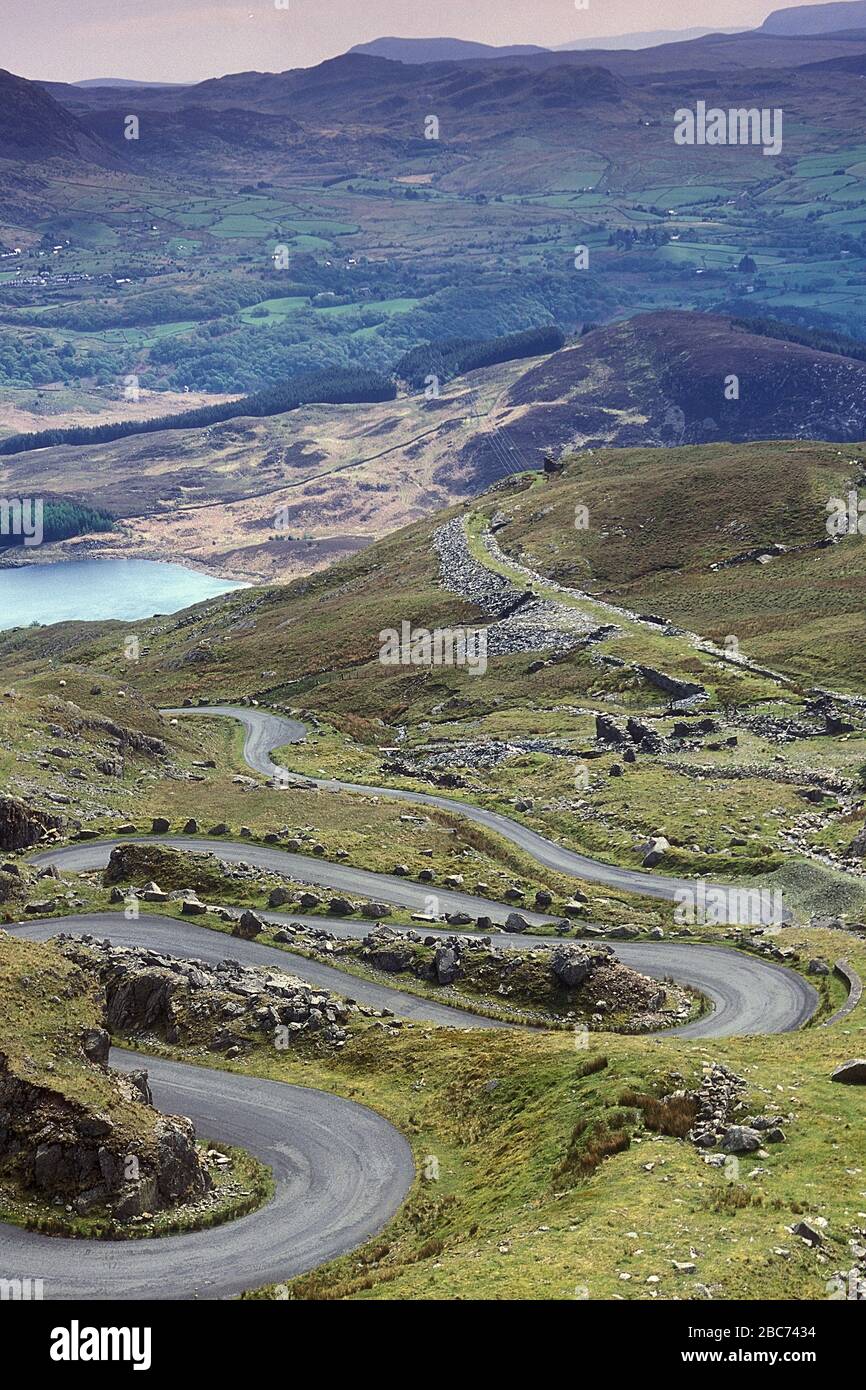 Mountain Road vom Lake Trawfynydd North Wales UK Stockfoto