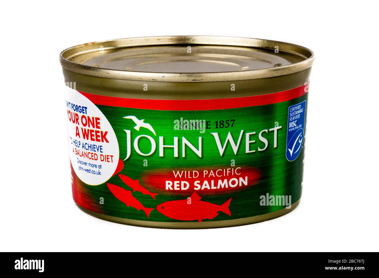 John West Roter Lachs, John West verzinnter Roter Lachs, John West, Zinn, verzinnter Lachs, Produktlogo Aussparung weißer Hintergrund-Kopierraum isoliert Stockfoto