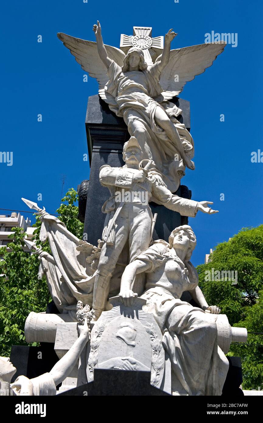 Buenos Aires/Argentinien: Skulptur auf dem Friedhof Recoleta in Buenos Aires Stockfoto