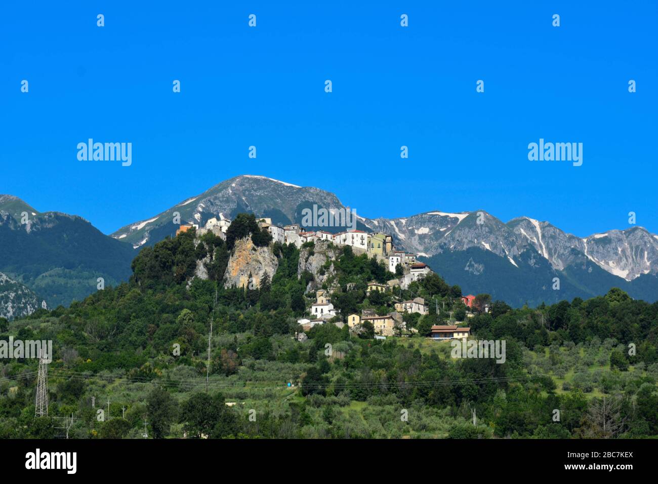 Panoramablick auf die Landschaft der Region Molise, Italien Stockfoto