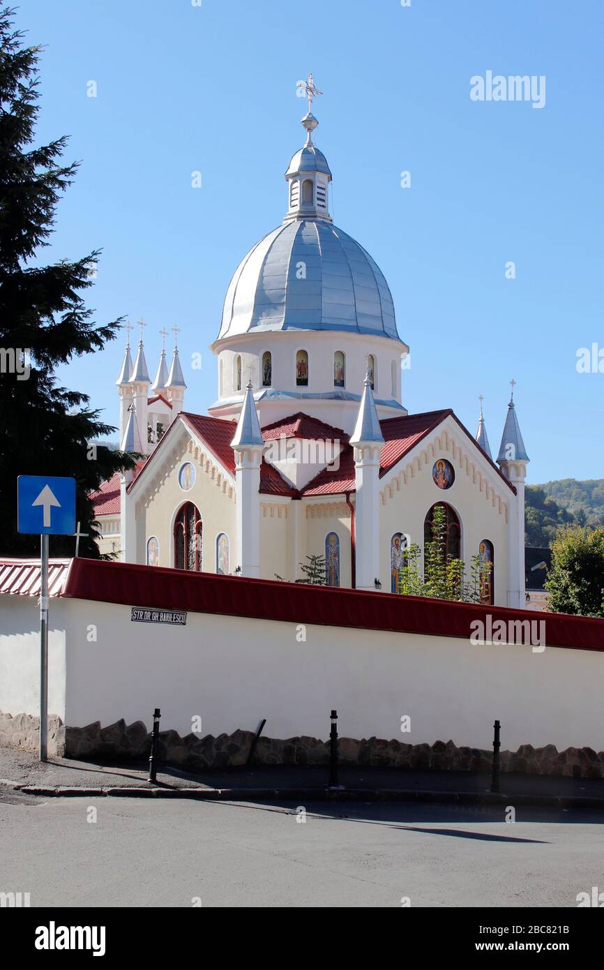 Kirche St. Paraschewa und Friedhof in Brasov, Rumänien Stockfoto