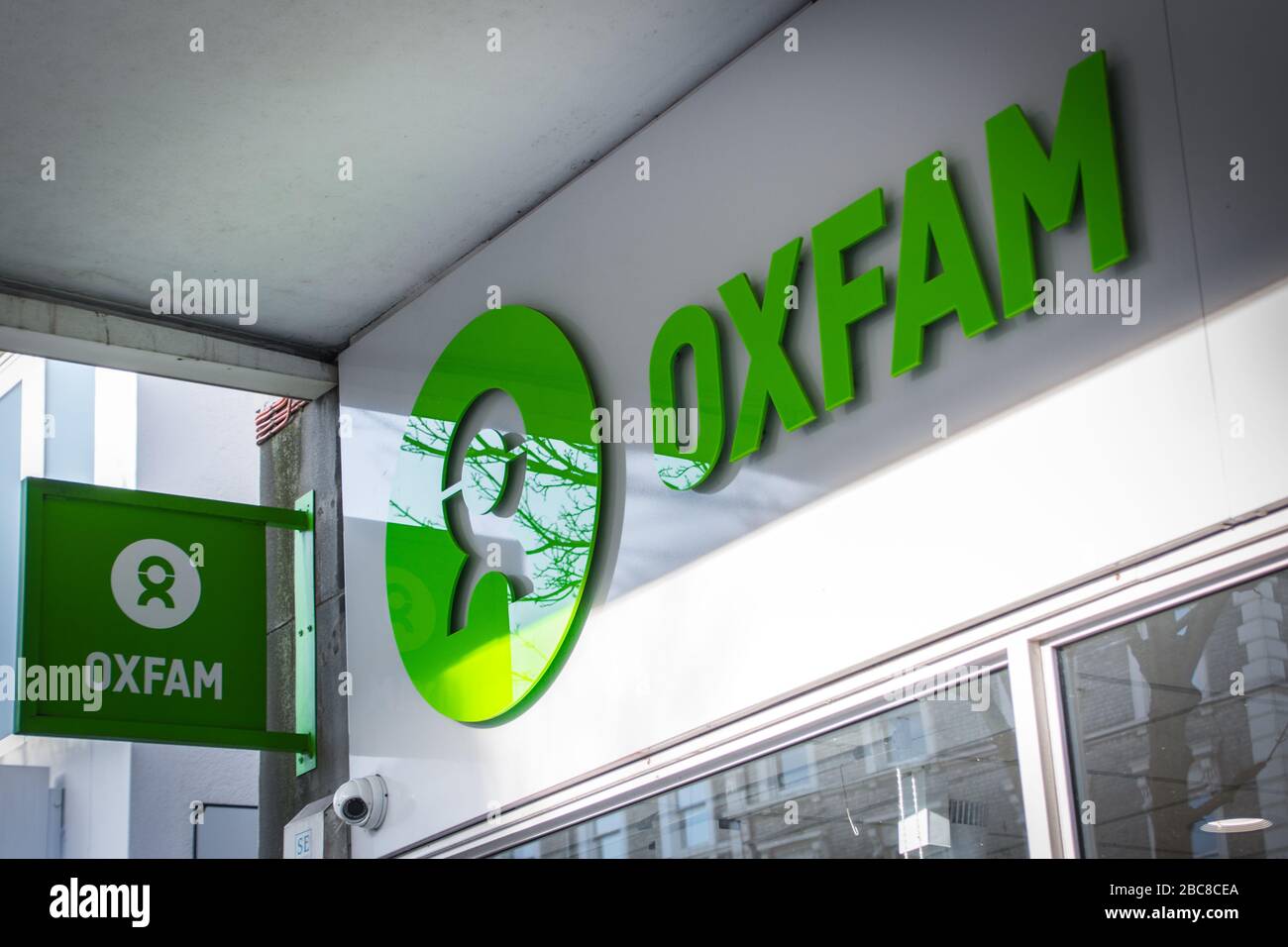 Oxfam Charity Shop Signage, London - 2019 Stockfoto