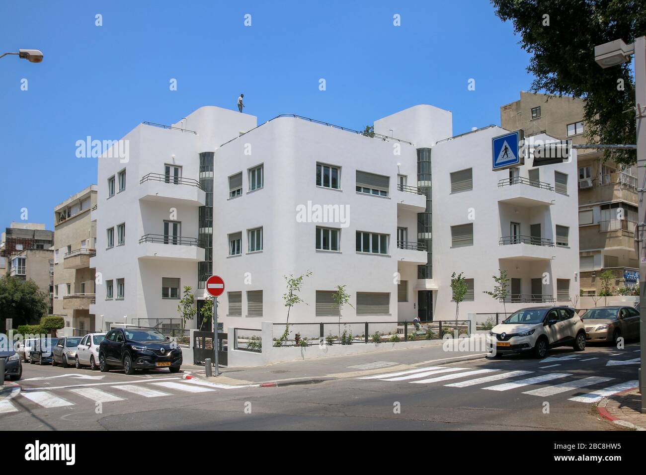 Israel, Tel Aviv, Weiße Stadt, Bauhaus am Rothschild-Boulevard, es stammt aus dem Jahr 1933 und wurde vom Architekten Zion Aharonovitch, einem UNESC, erbaut Stockfoto