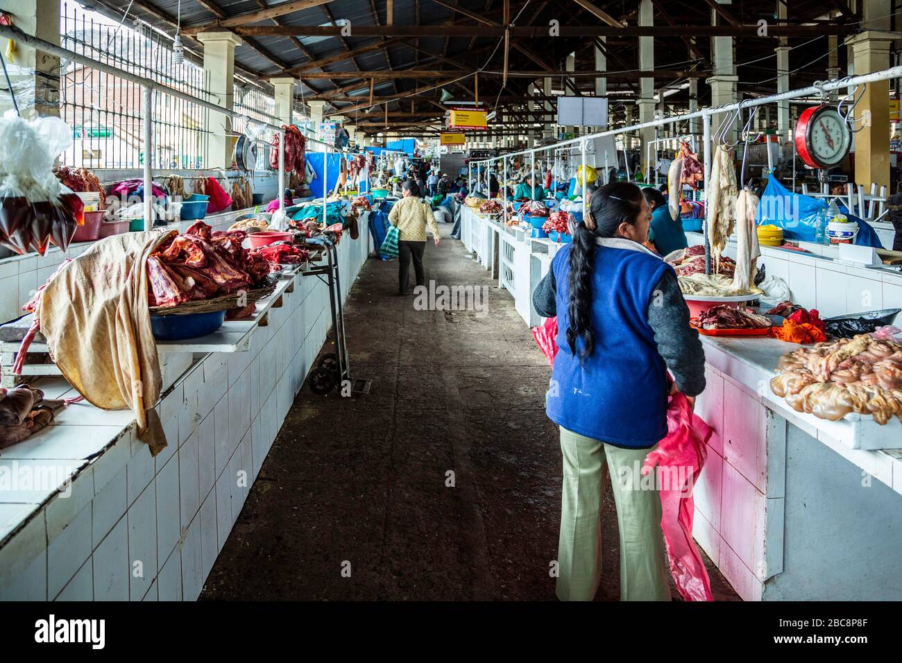 Fleischstände, Markt San Pedro, Cusco, Peru Stockfoto