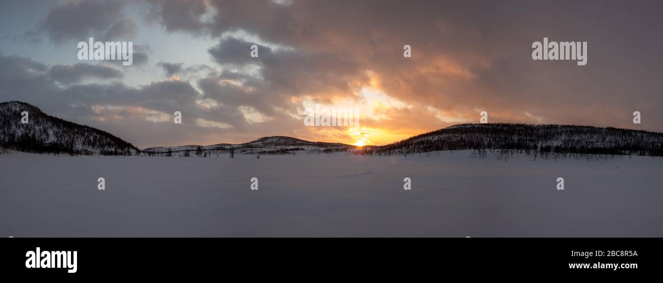 Troms og Finnmark ist ein Landkreis in Nordnorwegen, der am 1. Januar 2020 gegründet wurde. Stockfoto