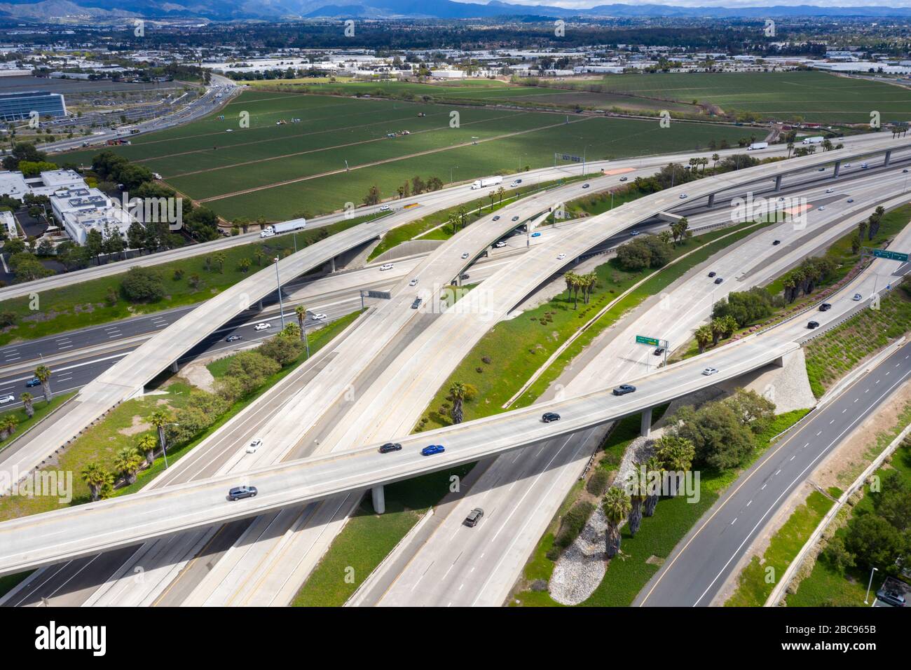 Luftansicht des Autobahnkreuzes El Toro Y Stockfoto