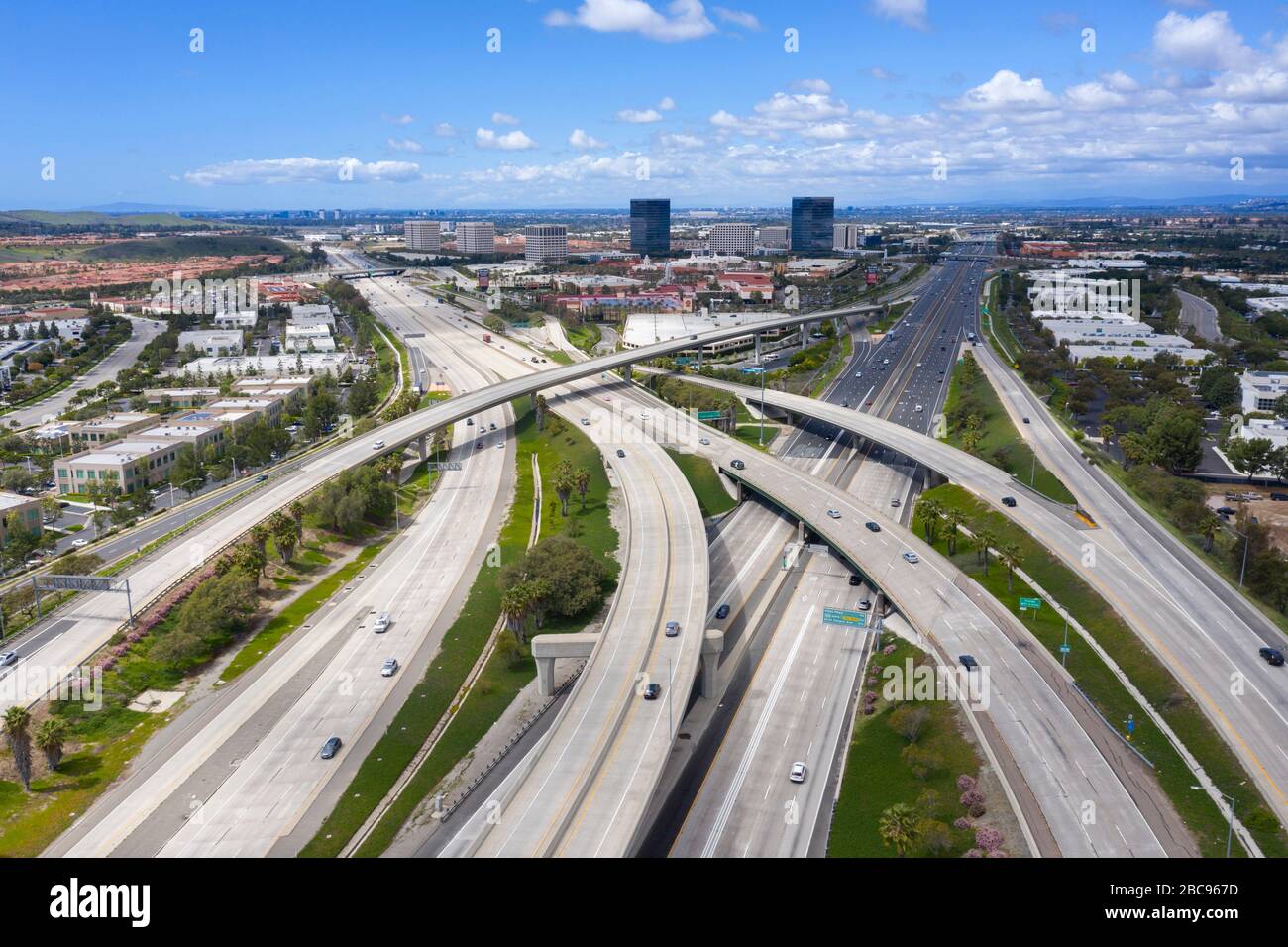 Luftansicht des Autobahnkreuzes El Toro Y Stockfoto