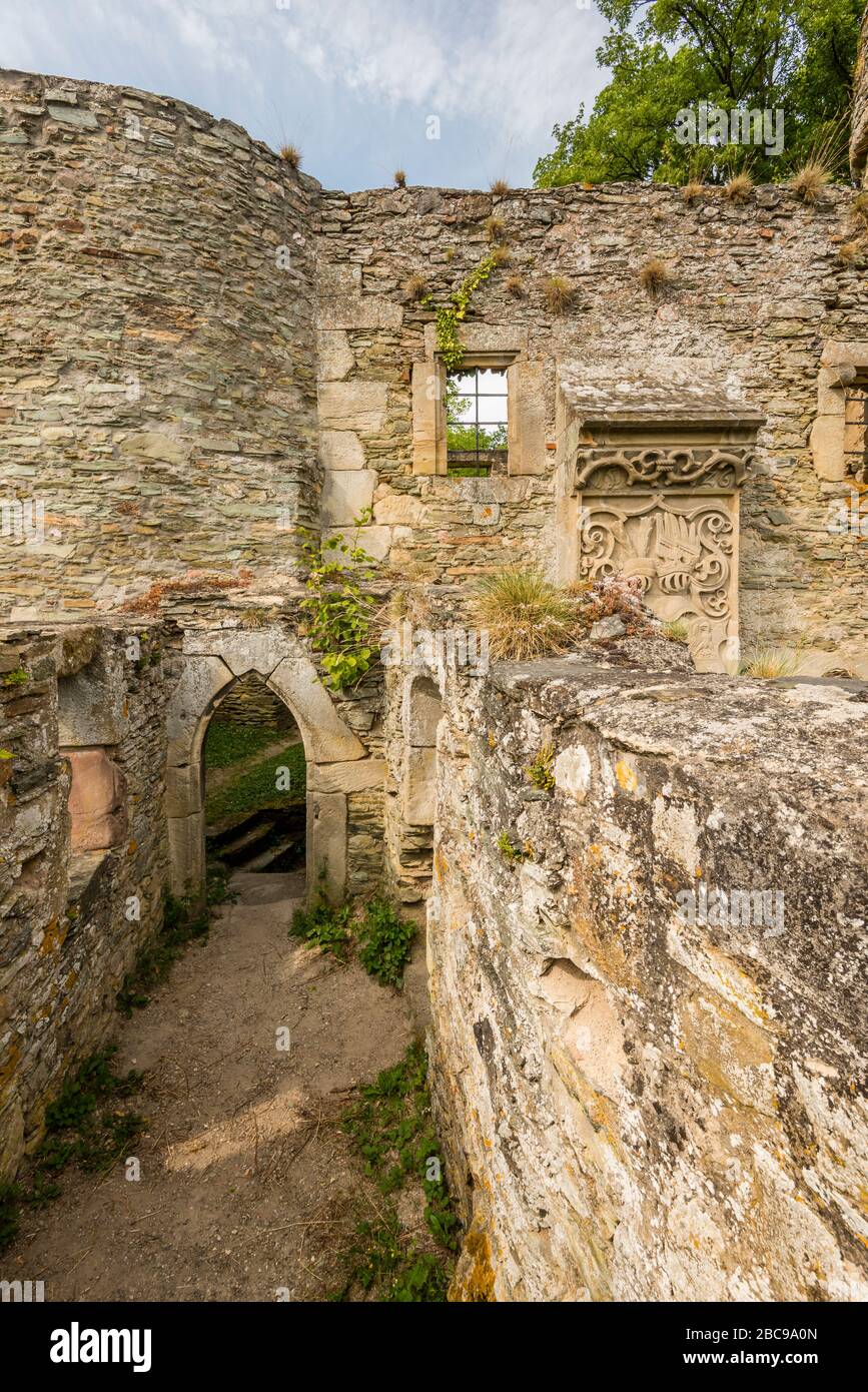 Schloss Dhaun, Tor, Rampart, Schlosspark, Barock, Bastion, Bering mit wehrhaften Türmen, Bildungseinrichtung, Hochstetten-Dhaun, Hunsrück, Kellen Stockfoto