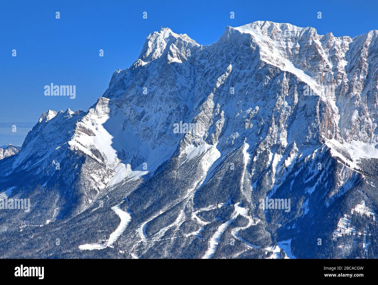 Austria tyrol lermoos zugspitze winter -Fotos und -Bildmaterial in ...