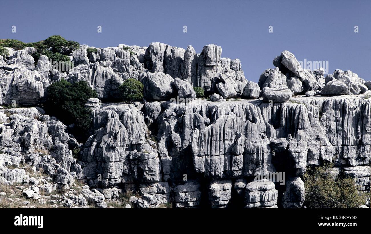 Mount Lebanon, Zaarour. Die kantigen Felsen waren früher flach aus der alten Geschichte kann U vorstellen, was der Regen und Wasser tun können !!! Stockfoto