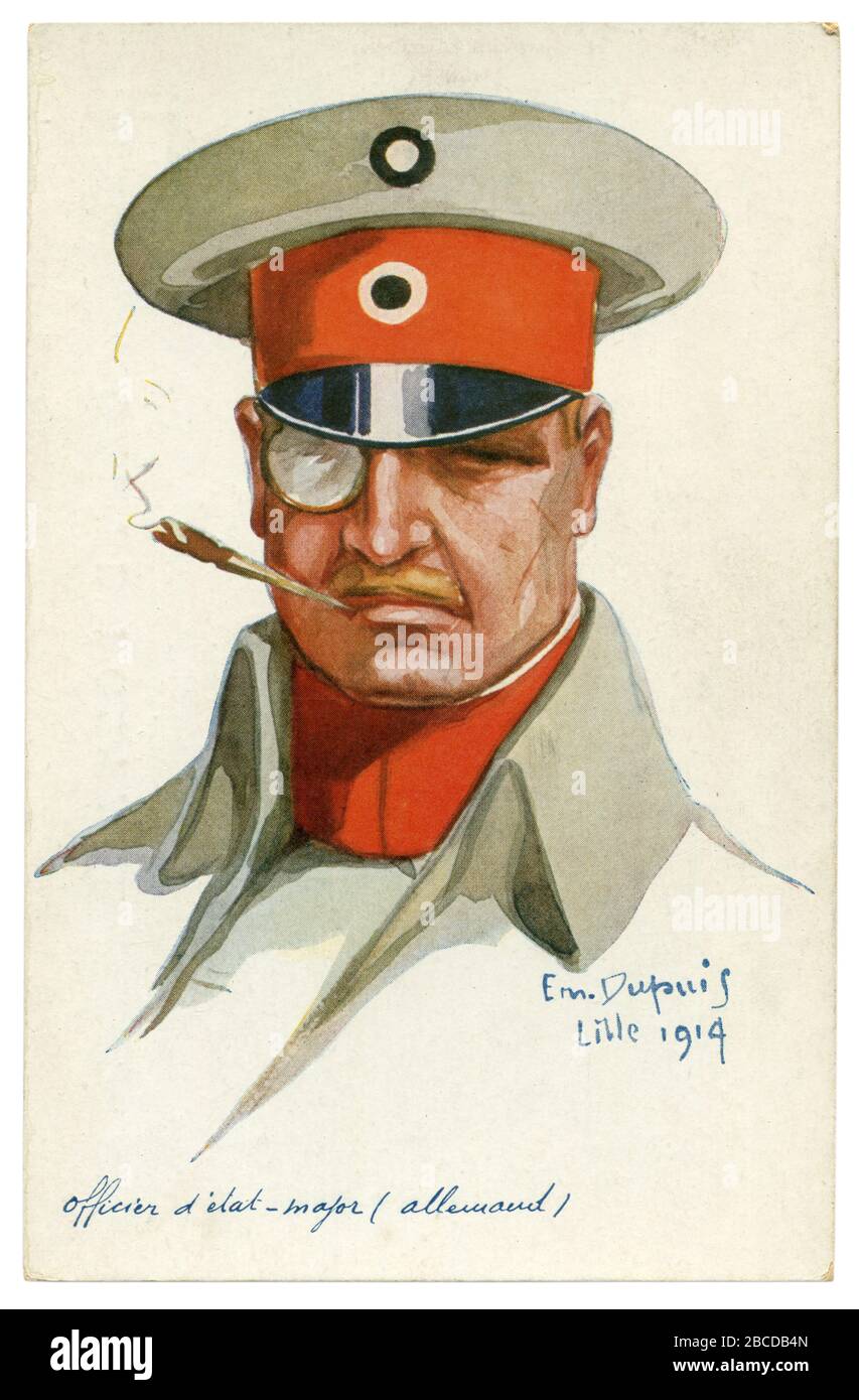 Französische historische Postkarte: Karikaturenporträt des deutschen Stabsoffiziers mit pince Nez und einem Mundstück in den Zähnen. Deutschland, der erste Weltkrieg 1914 Stockfoto