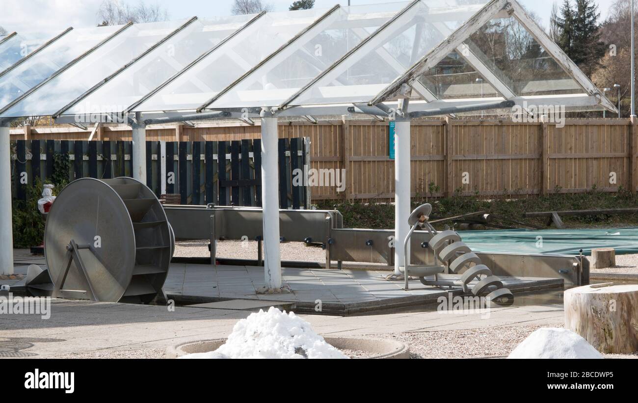 Mariager, Dänemark - 29. märz 2020: Salzzentrum, in dem Salz aus dem Untergrund gewonnen wird. Das Salzzentrum in Mariager Strom als Museum gemacht Stockfoto