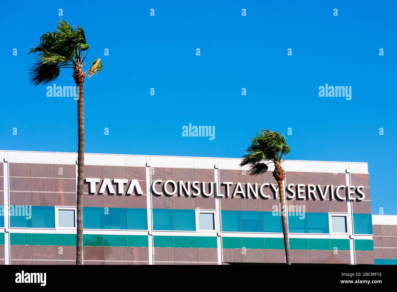 Tata Consultancy Services Office außen im Silicon Valley. TCS ist eine Indische multinationale IT-Service und Consulting Unternehmen Teil der Tata Gruppe - Stockfoto