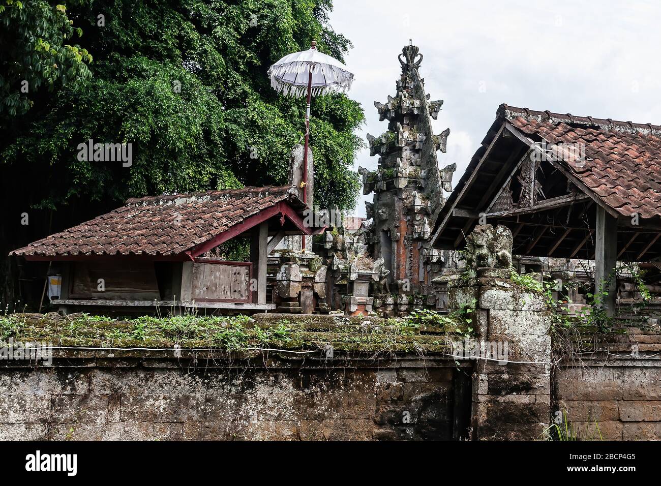 Einer von vielen Hindu-Tempeln in Bali, Indonesien Stockfoto