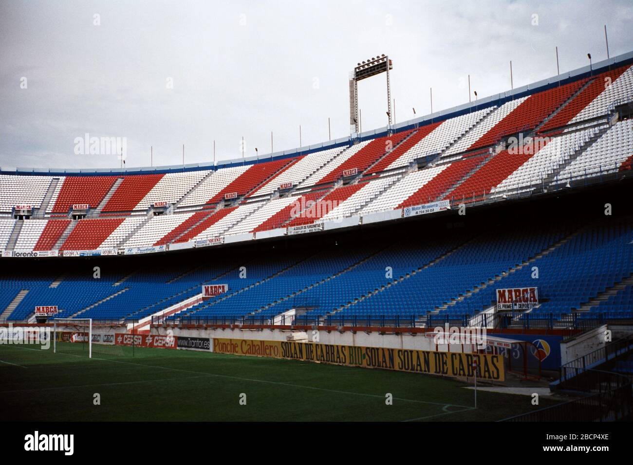 Allgemeiner Blick auf das Estadio Vicente Calderon, Heimstadion des FC Atletico Madrid Stockfoto