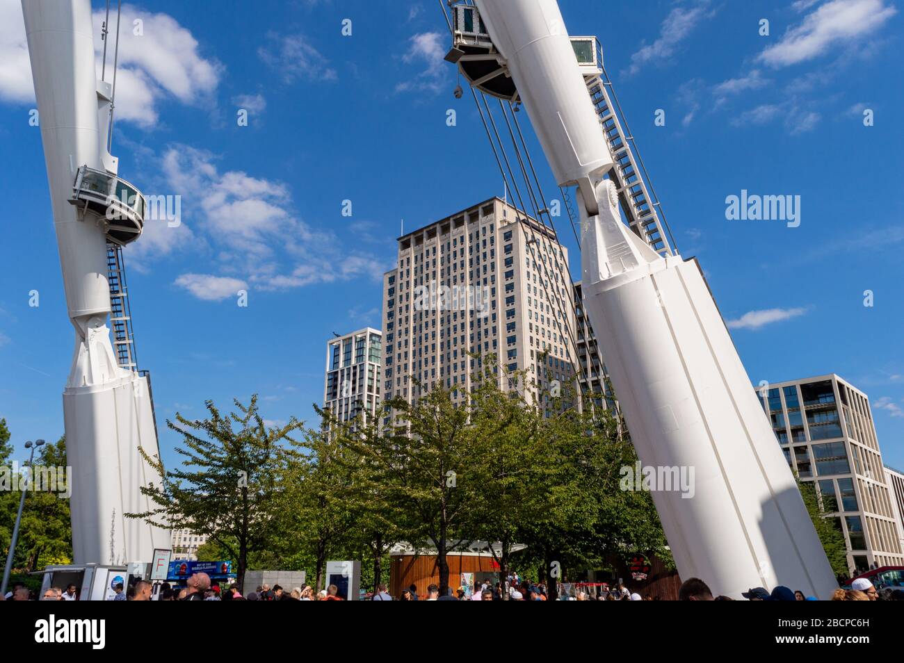 London Eye, Westminster, London, Großbritannien. Das ikonische London Eye am Südufer der Themse. Stockfoto