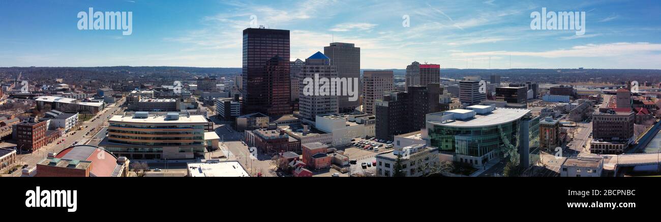 Panoramafoto von Dayton Ohio, aufgenommen von der Drohne. Drohnenfotografie der Stadt. Panoramafoto. Stockfoto