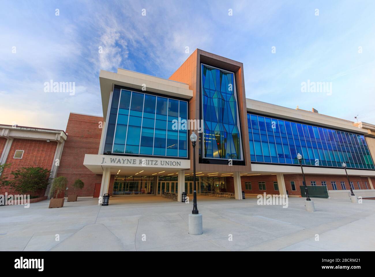 GAINESVILLE, FL, USA - 12. SEPTEMBER: J.Wayne Reitz Student Union an der Universität von Florida am 12. September 2016 in Gainesville, Florida. Stockfoto