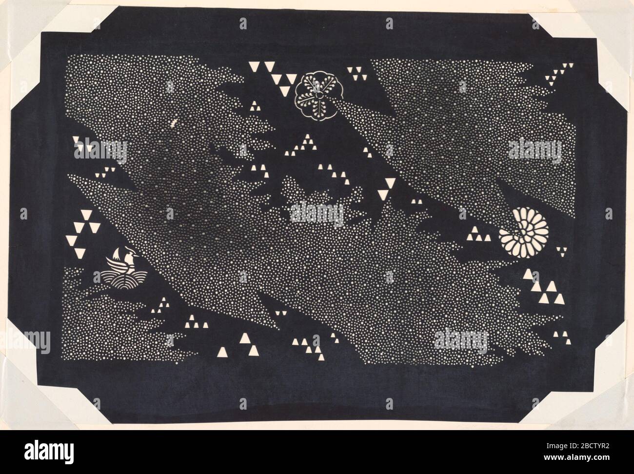 Abstrakte Landschaft und Laternen. Forschung in ProgressDiese asymmetrische Landschaft wird mit zwei Kreisgruppen erzeugt, die durch die Lochstanztechnik entstanden sind. Die eine Seite ist gezackt und unverfeinert, während die andere Seite eine glatte geometrische Form erzeugt. Abstrakte Landschaft und Laternen Stockfoto