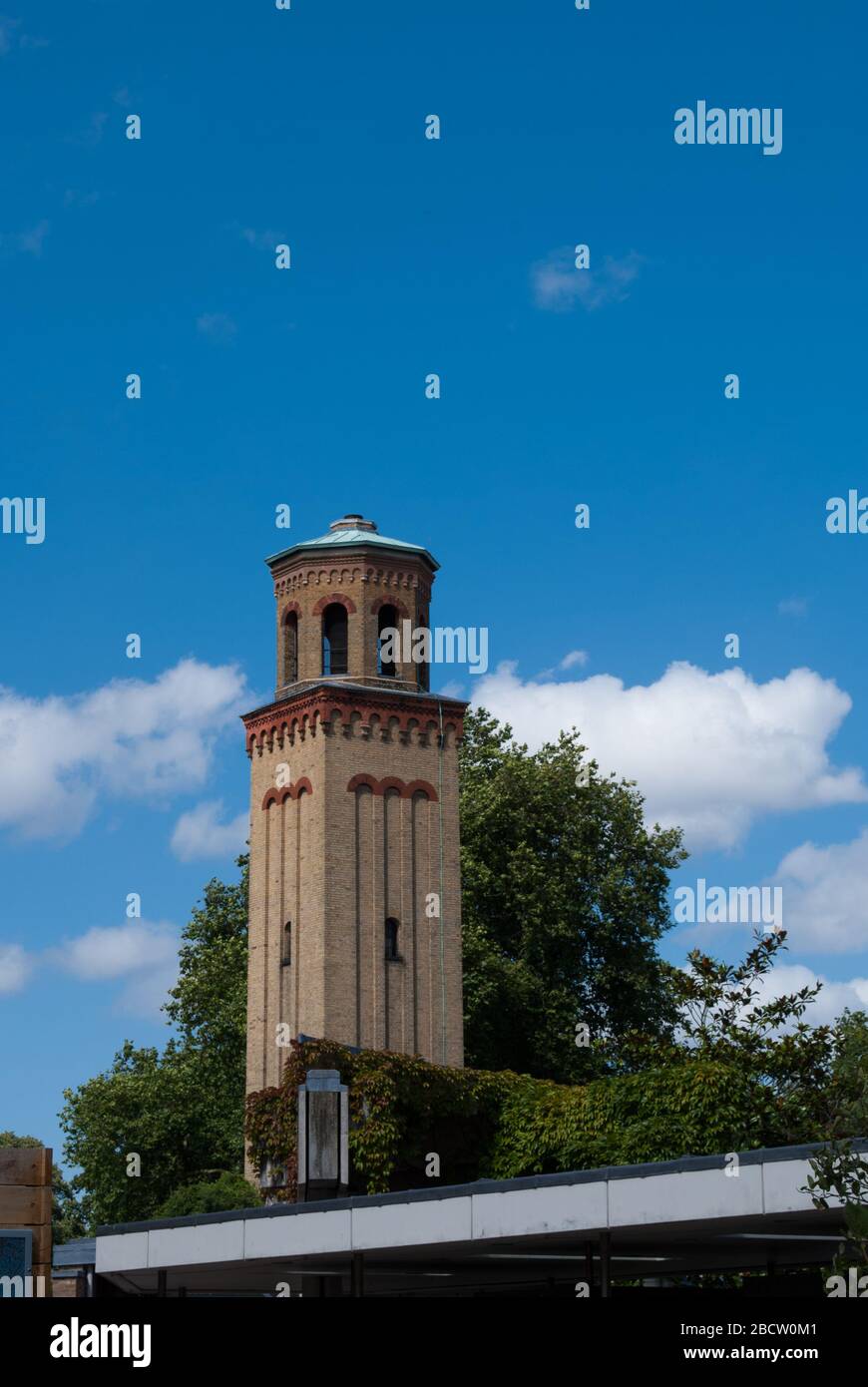 Viktorianische Architektur Schornstein Lüftung Wasserturm Royal Botanic Gardens Kew Gardens, Richmond, London, TW9 von Decimus Burton Stockfoto