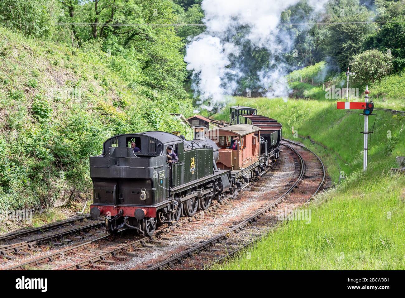 Die BR '5101'-Klasse 2-6-2T Nr. 5199 erreicht Norchard auf der Dean Forest Railway während der 'Royal Forest of Steam' Gala - 8. Juni 2019 Stockfoto