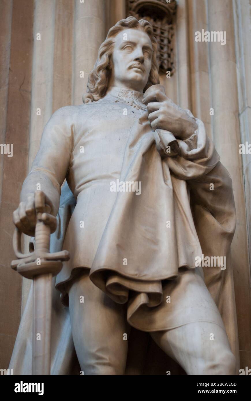 John Hampden Statue von John Henry Foley Westminster Hall, Palace of Westminster, London SW1 Stockfoto