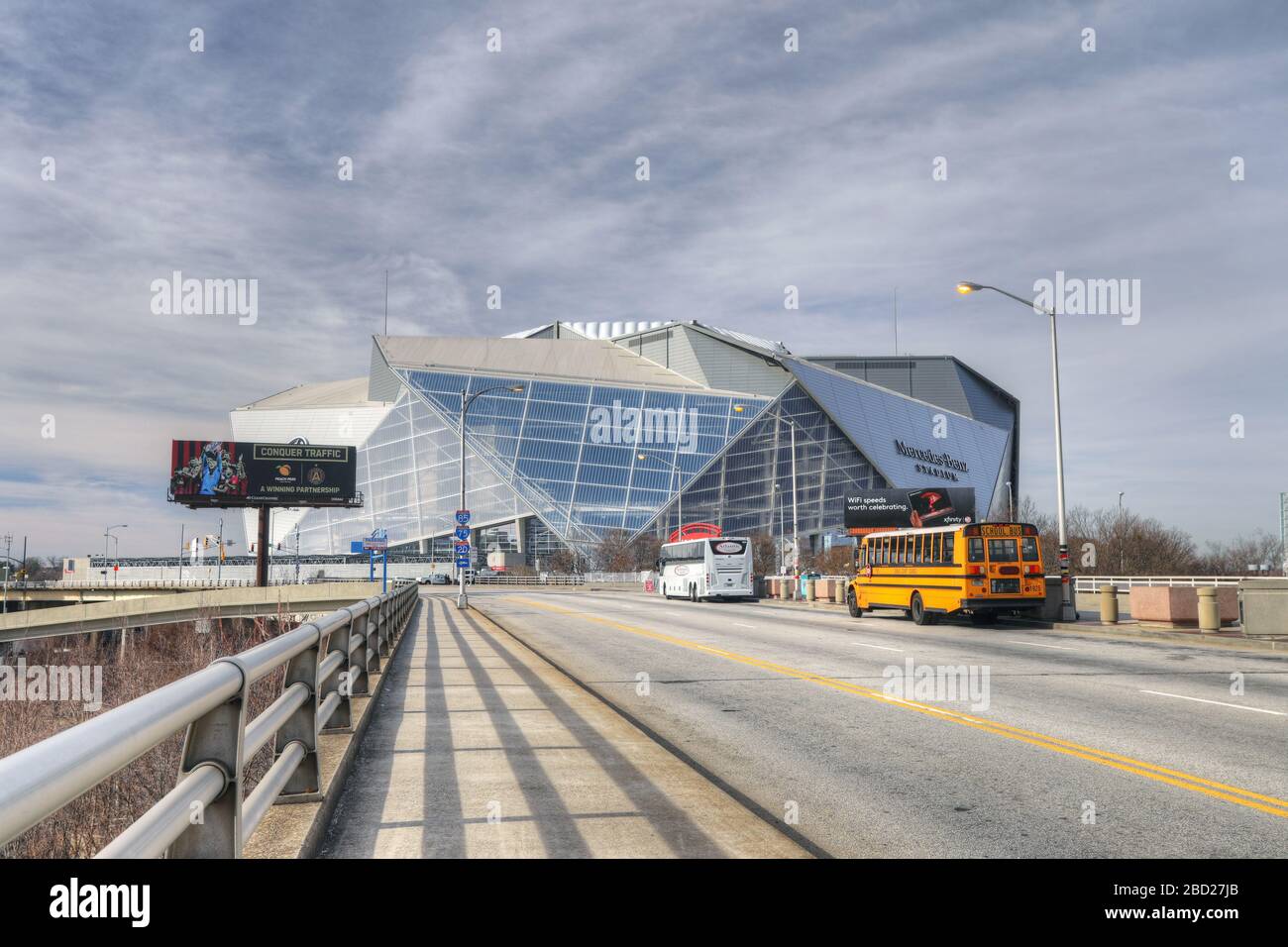 Blick auf das Mercedes-Benz Stadium, Heimstadion der NFL Atlanta Falcons Stockfoto