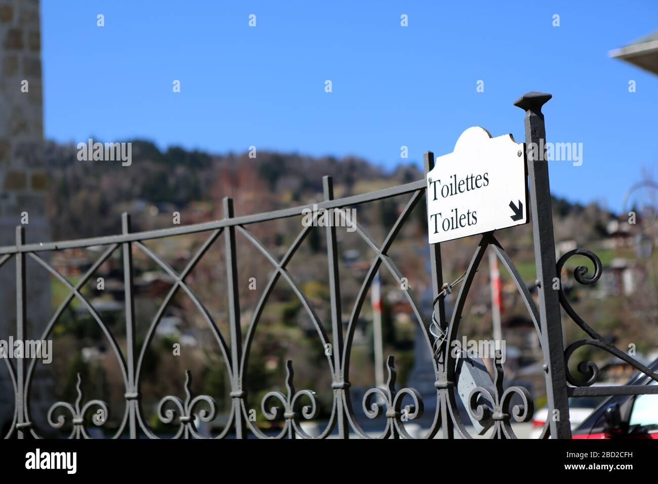 Toilettenartikeln. Panneau. Saint-Gervais-les-Bains. Haute-Savoie. Frankreich. Stockfoto
