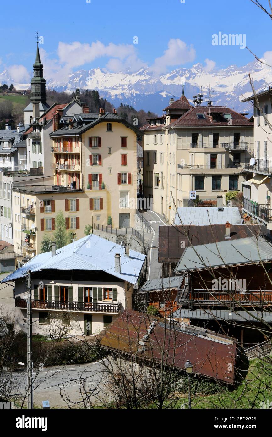 Fassaden d'immeubles. Saint-Gervais-les-Bains. Haute-Savoie. Frankreich. Stockfoto