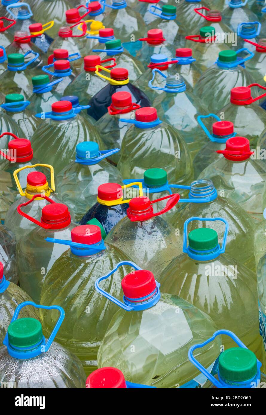 5 Liter Plastikflaschen Stockfoto