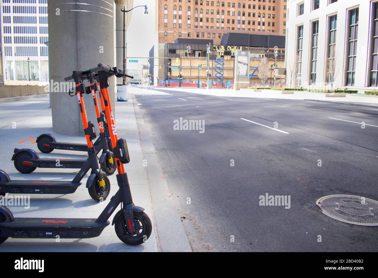 Detroit, Michigan, April 2020, Straßen sind leer, nachdem 'Stay at Home Order' wegen Coronavirus, Covid -19 Angst erlassen und durchgesetzt wurde. Stockfoto