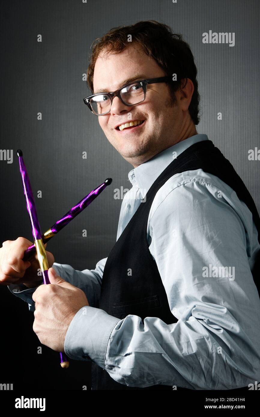 Porträts des amerikanischen komödiantischen Schauspielers Rainn Wilson, fotografiert in Philadelphia, Pennsylvania. Wilson ist in dem nächsten Film "The Rocker" zu sehen, der diesen August veröffentlicht wird. Juli 2008. Kredit: Scott Weiner/MediaPunch Stockfoto