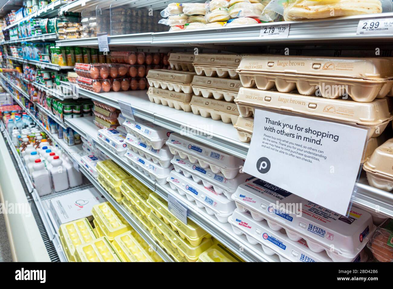 Miami Beach Florida, Publix Lebensmittelgeschäft Supermarkt leere Regale horten, Zeichen Kunden Kunden begrenzt Einkaufsmenge Mengen, Eier zB Stockfoto