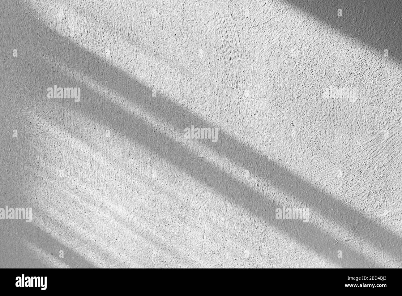 Schatten von Linien an der Wand, abstraktes Muster als Hintergrund Stockfoto